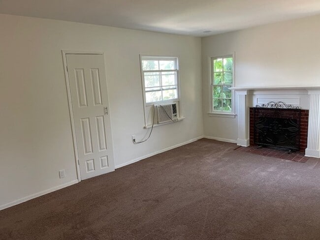 Photo - CWVA-6504 Unit 6504.5