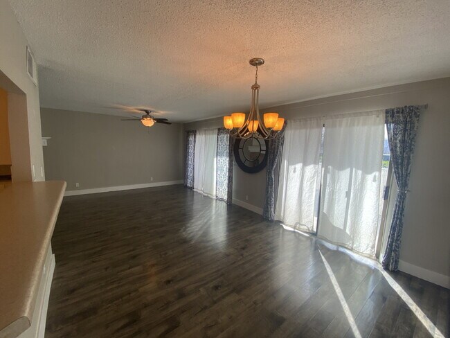 Photo - 776 Diagonal St Unit 4