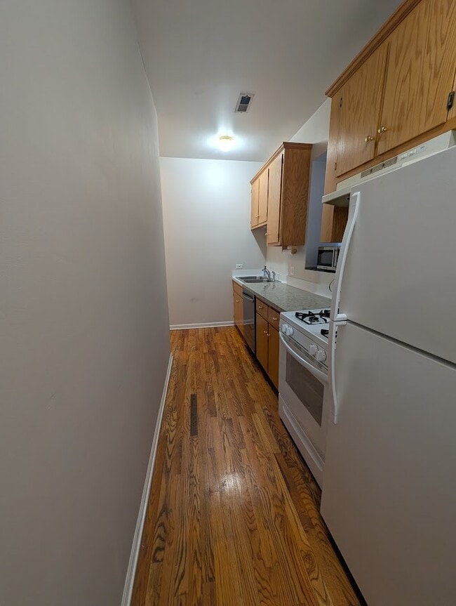 Photo - 1531 W Thomas St Unit 2F