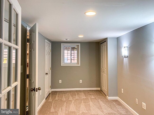 Photo - 131 N Luzerne Ave