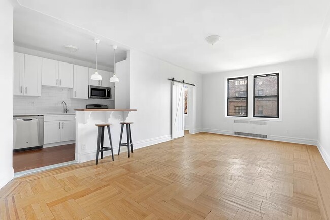 Photo - 1701 Albemarle Rd Townhome