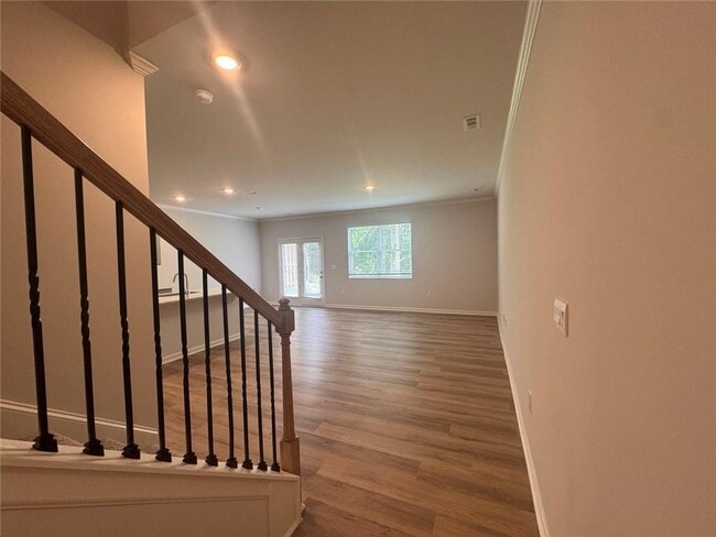 Photo - 22 Berryville Dr
