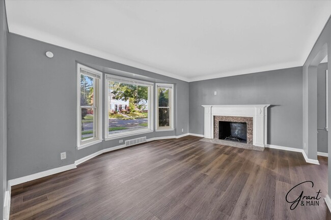 Photo - 17400 Huntington Rd