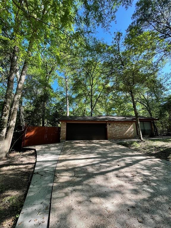 Photo - 3120 N Millbend Dr House