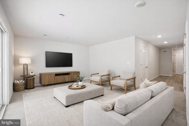 Building Photo - 163 Sandy Rdg Rd