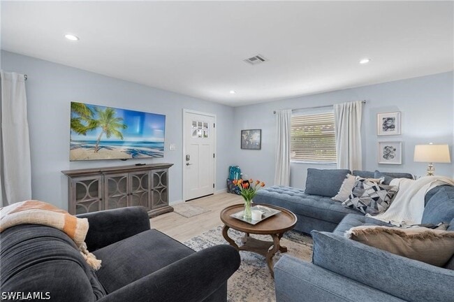 Photo - 1435 Curlew Ave Unidad 3