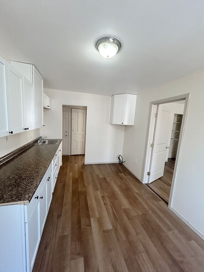 Photo - 36 Hickory St Unidad 2