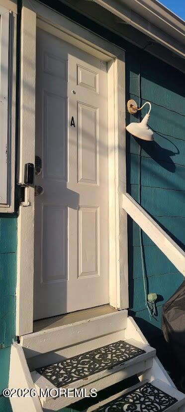 304 Bay Blvd
