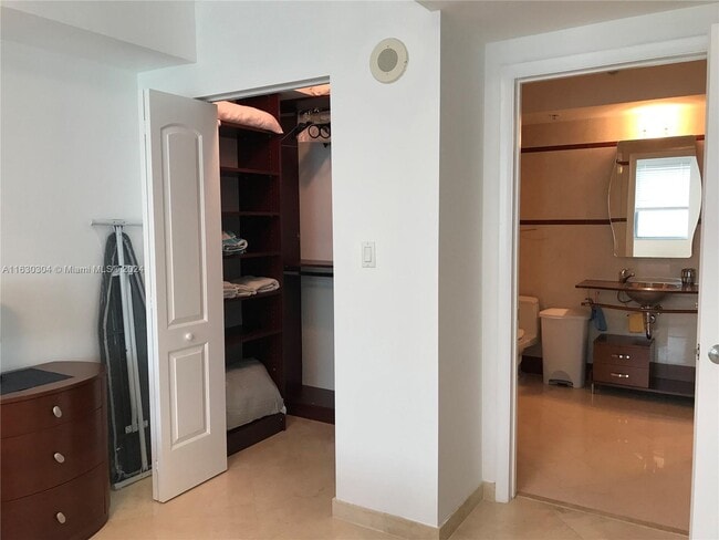 Photo - 110 Washington Ave Unit 1614