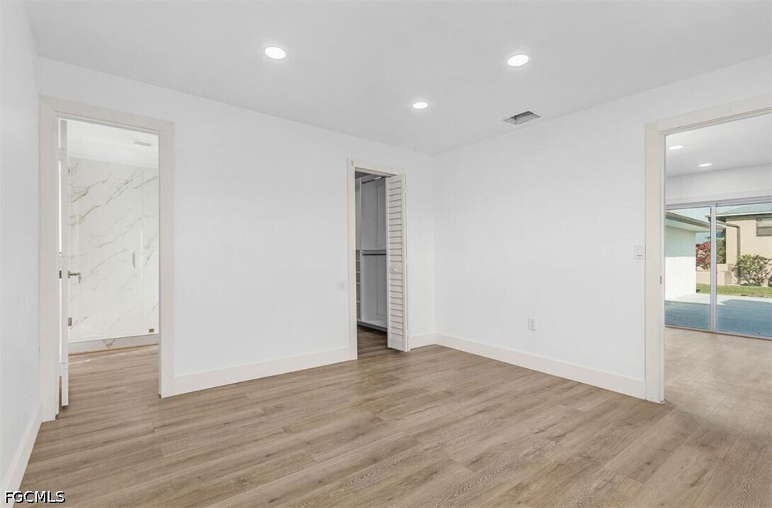 Photo - 6043 Birnam Wood Ln