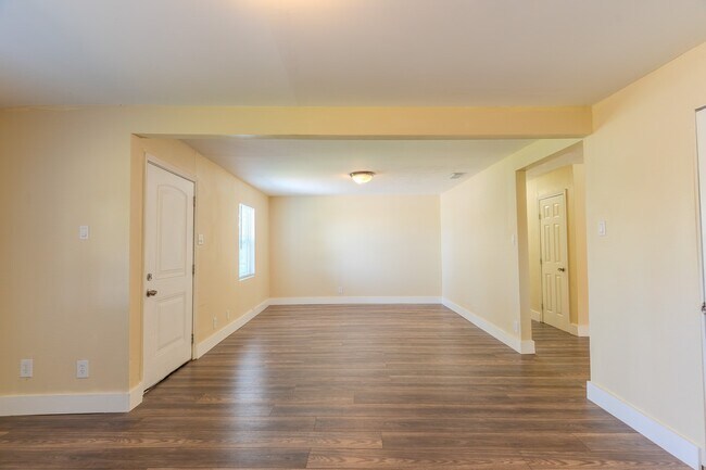 Photo - 1114 Blackwood Ave