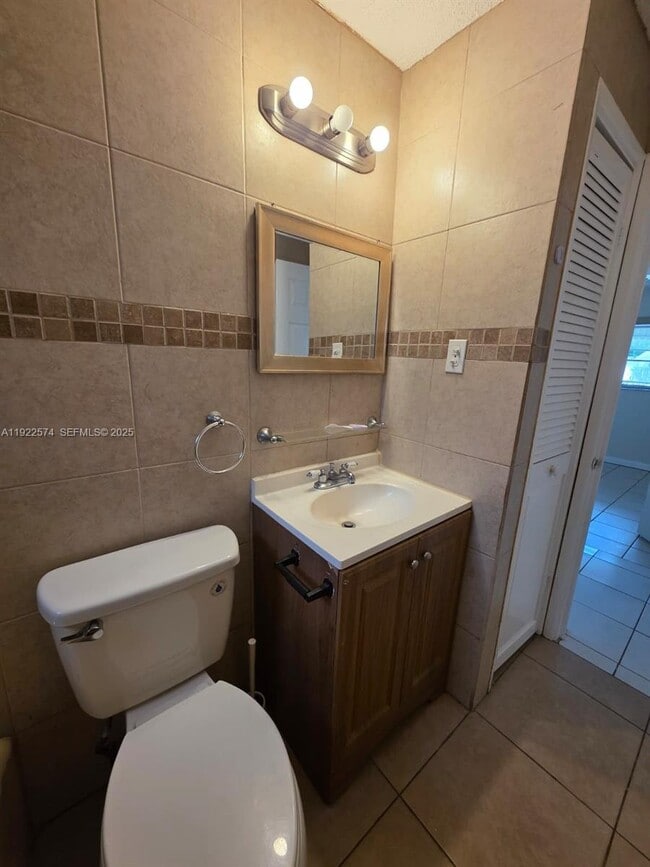 Photo - 5626 Freedom St