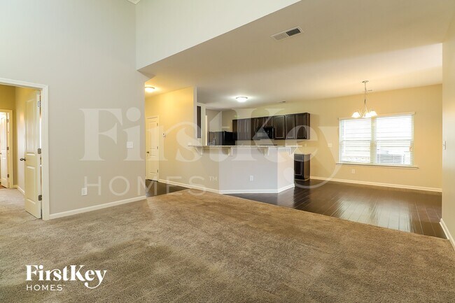 Photo - 730 Galveston Way