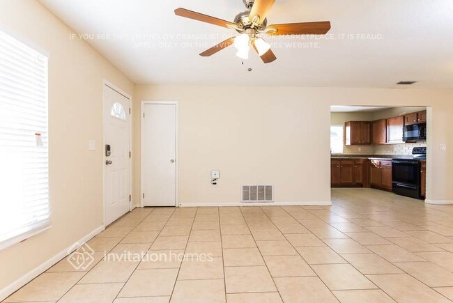Photo - 3508 40th Ave W
