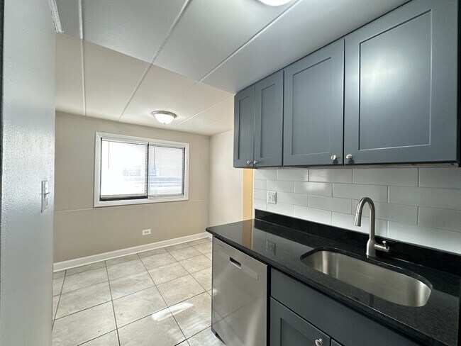 Photo - 3812 25th Ave Unit 8