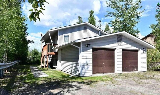 Building Photo - 1030 26th Ave Unit 2 Rental