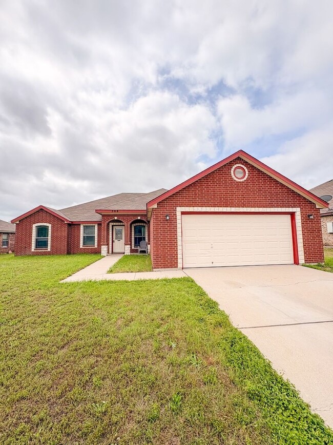 Building Photo - 308 Curtis Dr