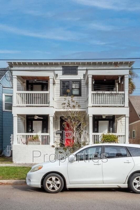 Photo - 117 E 4th St Unidad 3