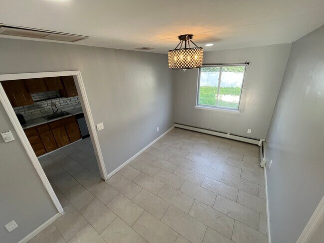 Photo - 33 Country Greens Dr Unit 1