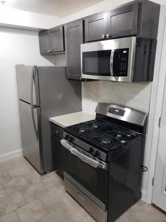 Photo - Hampshire Terrace Apartments