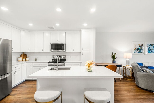 Mount Auburn Apartments