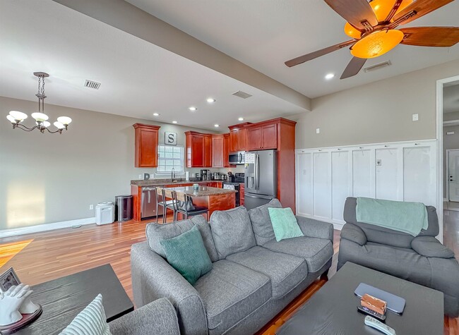 Photo - 6303 Rivers Landing Ct