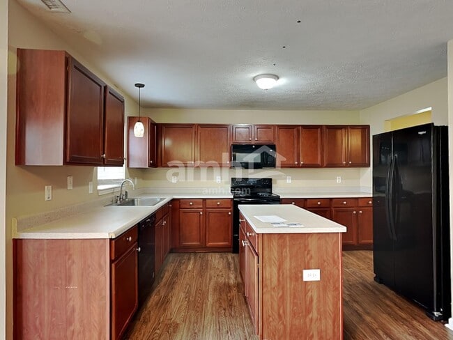 Photo - 1230 Highland Lake Way