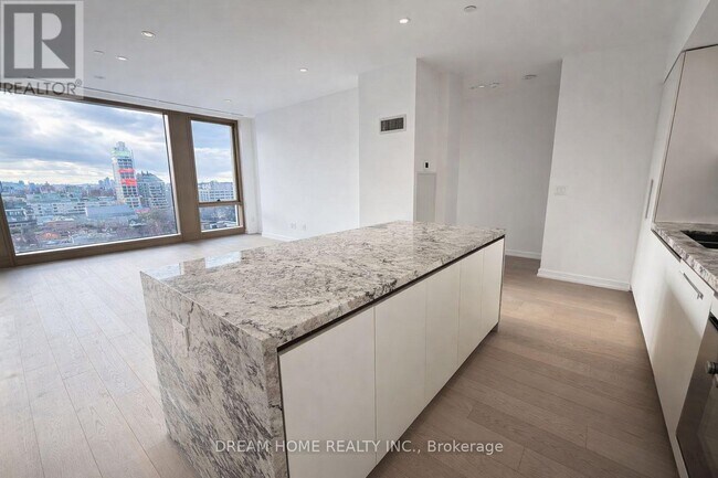 Photo - 1315 Bay St. Unité 1202