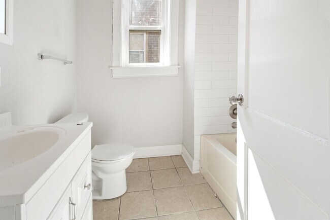 Photo - 4151 Shaw Blvd Unit 4151 2nd Floor