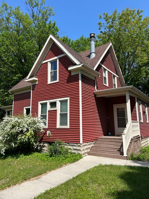 Photo - 624 5th St S