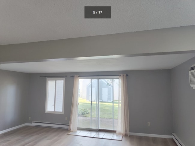 Photo - 22 Cinnamon Spring Unit 22