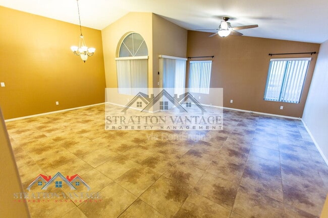 Photo - 4831 W Kristal Way