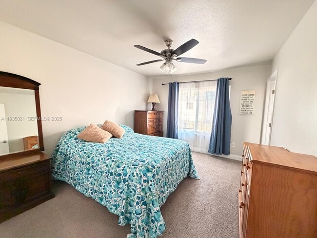 Photo - 5474 Kenwood Dr