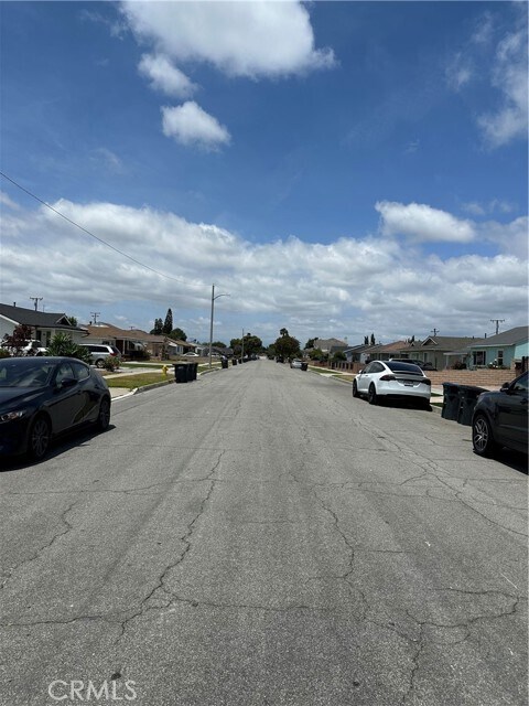 Photo - 18029 Horst Ave