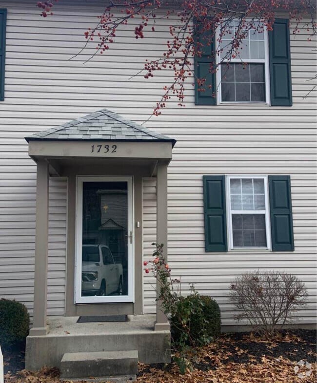 Building Photo - 1732 Ridgebury Dr Unit Nn Rental