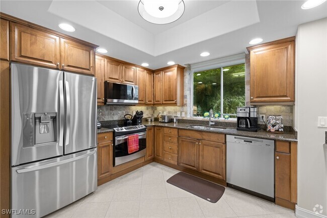 Building Photo - 2748 Tiburon Blvd E Unit C202 Rental