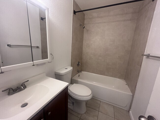 Photo - 10805 Towner Ave NE