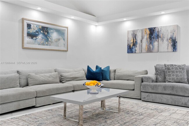 Photo - 1247 Jackson St