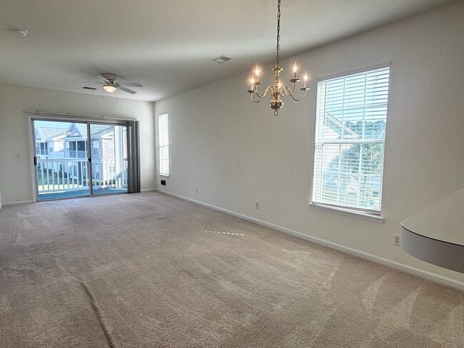 Photo - 7509 Moorhen Ln SW