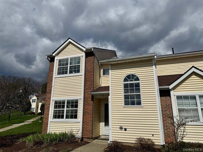 Photo - 47 Brick Pond Rd
