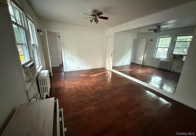 Photo - 364 Ashford Ave Unit 2E