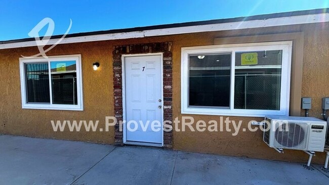 Photo - 11800 White Ave