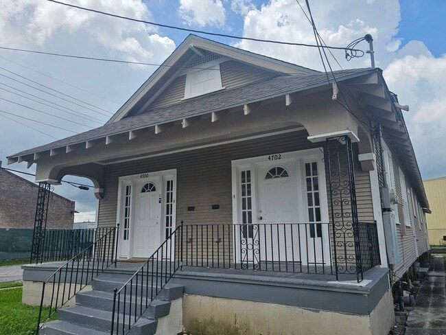 Photo - 3 Bedroom Apt. steps from Xavier University New Orleans Unit 4702 Euphrosine
