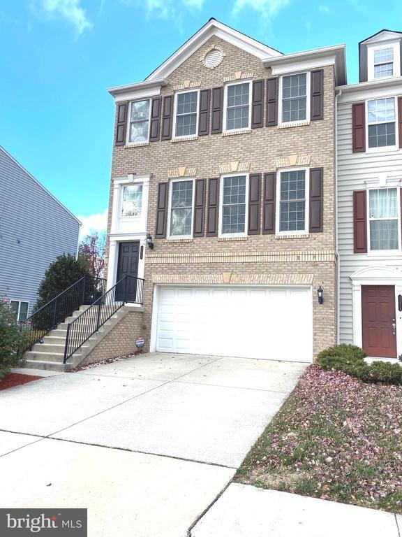 Building Photo - 42832 Bittner Square Rental