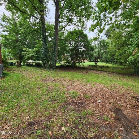 1208 Thames Ct