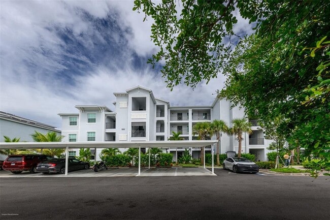 Building Photo - 14141 Heritage Landing Blvd Unit 913 Rental
