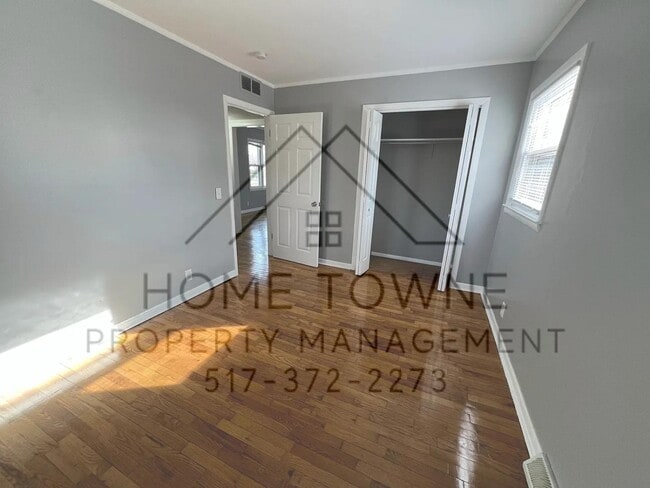 Photo - 913 Pierce Rd