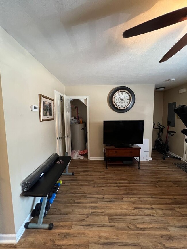 Photo - 115 Eagle Dr