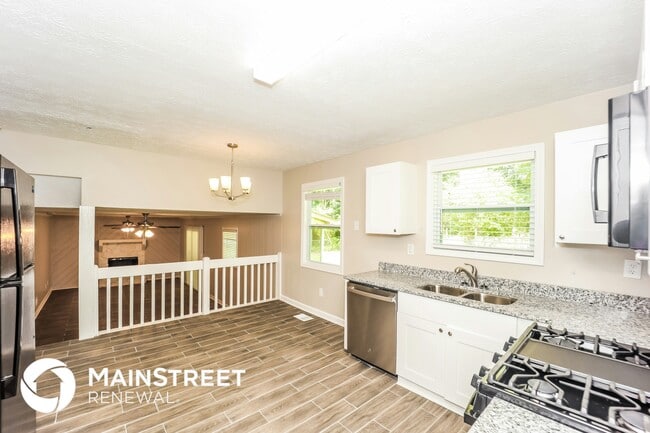 Photo - 9194 Greenwood Dr