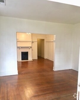 Building Photo - 2225 Pine St Unit 2225 Rental